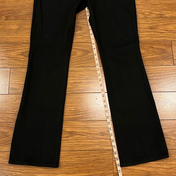 L’AGENCE Oriana High Rise Black Jeans - Picture 12 of 15